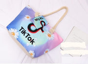 BOLSO TIK TOK DE PLAYA