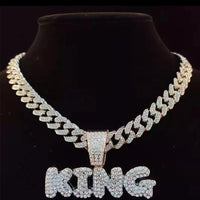 COLGANTE KING BRILLANTES LETRAS G