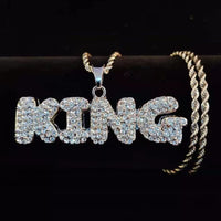 COLGANTE KING BRILLANTES LETRAS P