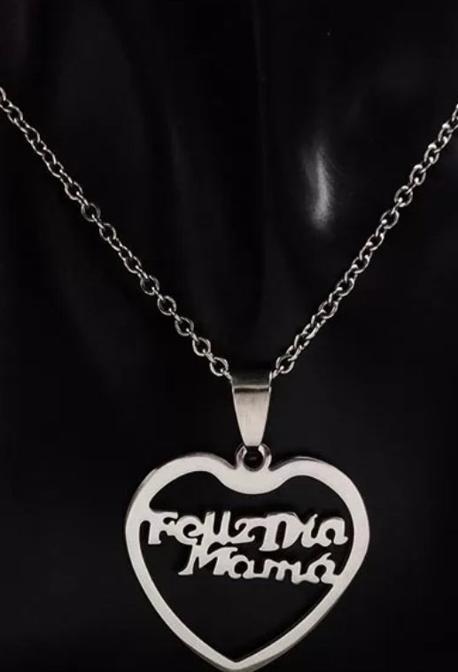 HAPPY DAY MOM HEART PENDANT
