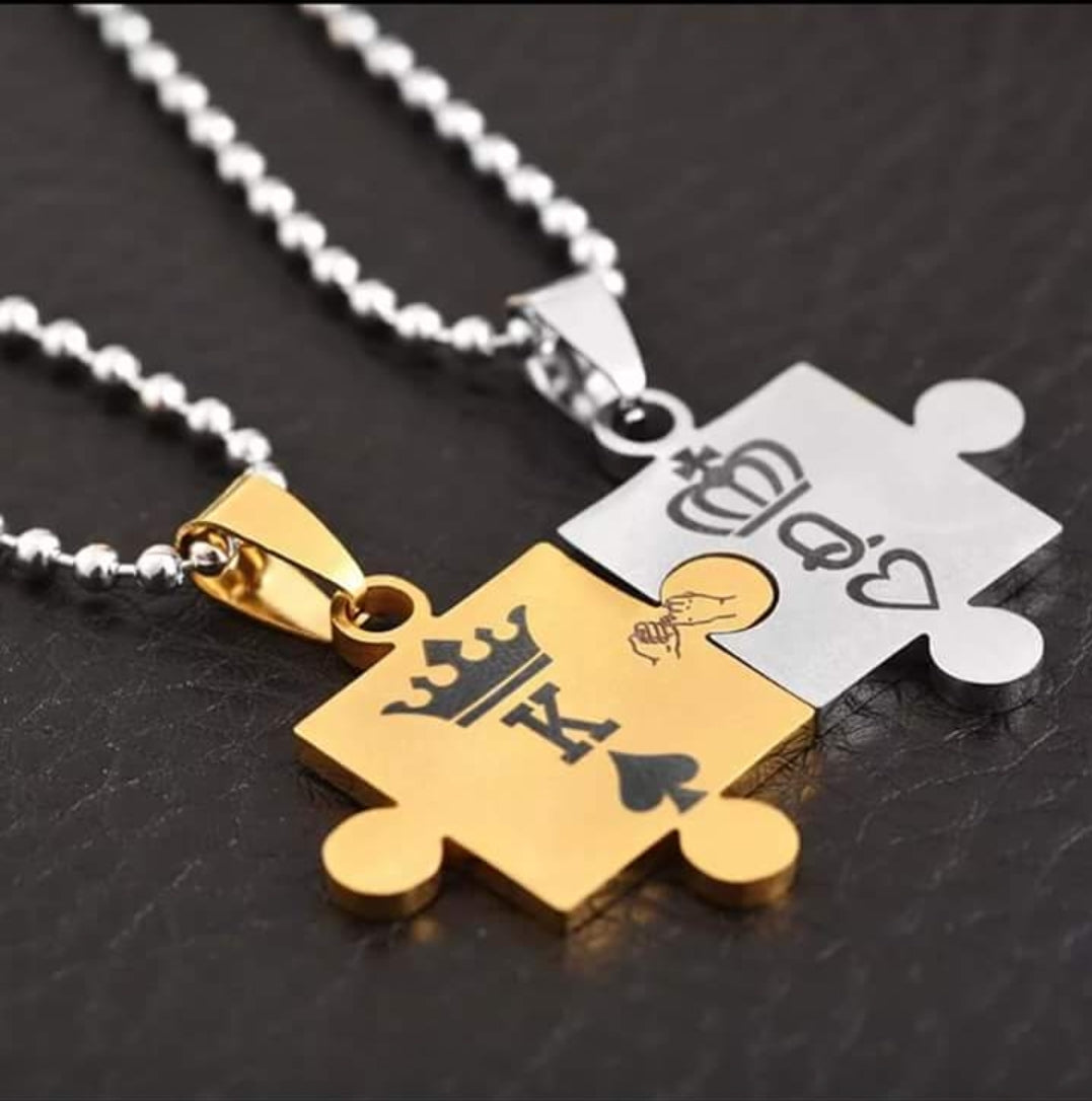 KING QUEEN PUZZLE PENDANT