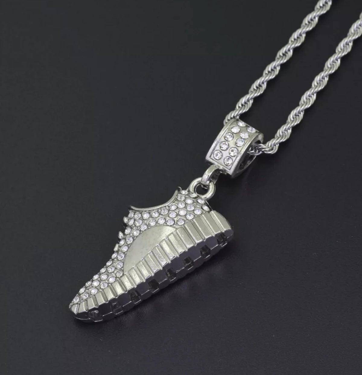 SHINY SHOE PENDANT